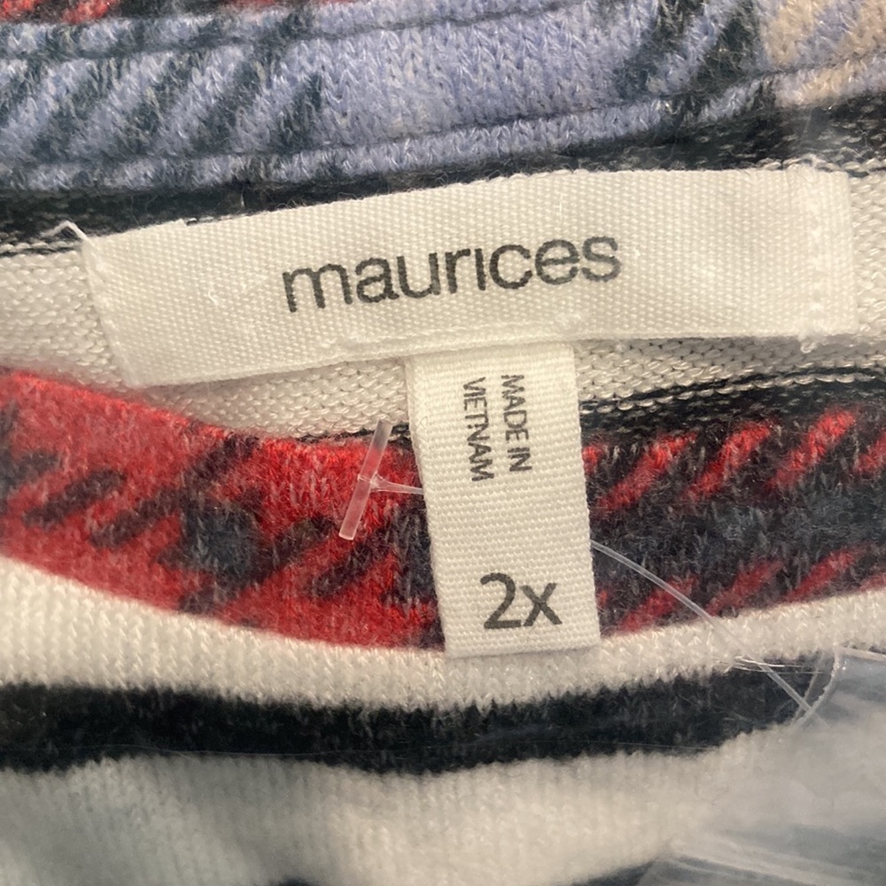 Maurices Women’s Plus Size Striped Front Knot Button Mixer Tee - Size 2x - Picture 3 of 5